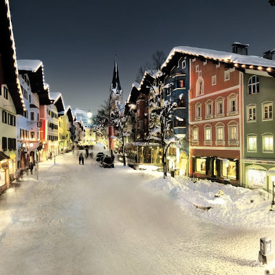 christmas skiing in kitzbuhel austria