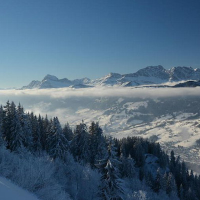 christmas skiing in megeve