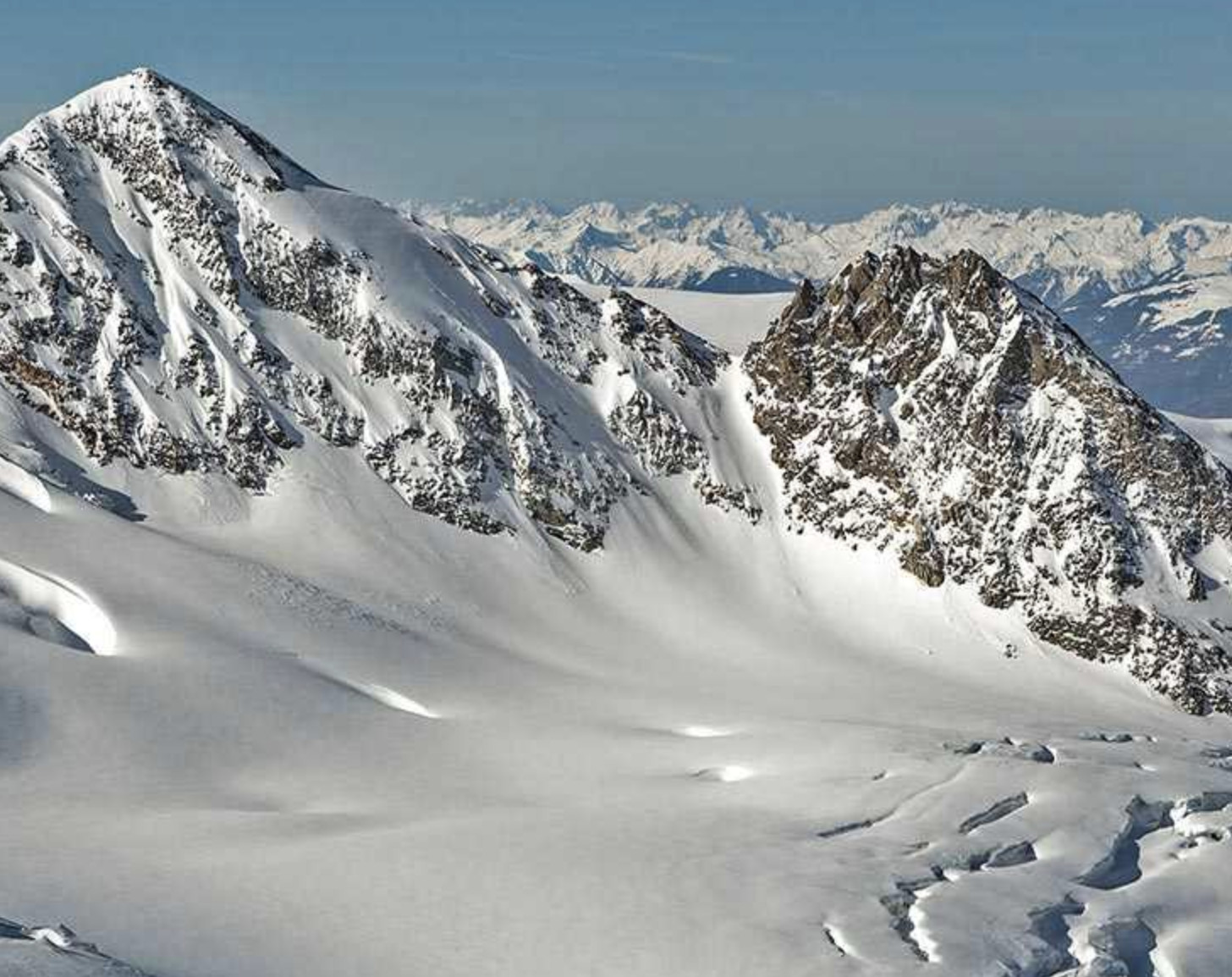 Valgrisench heli-skiing on la grande rousse mountain