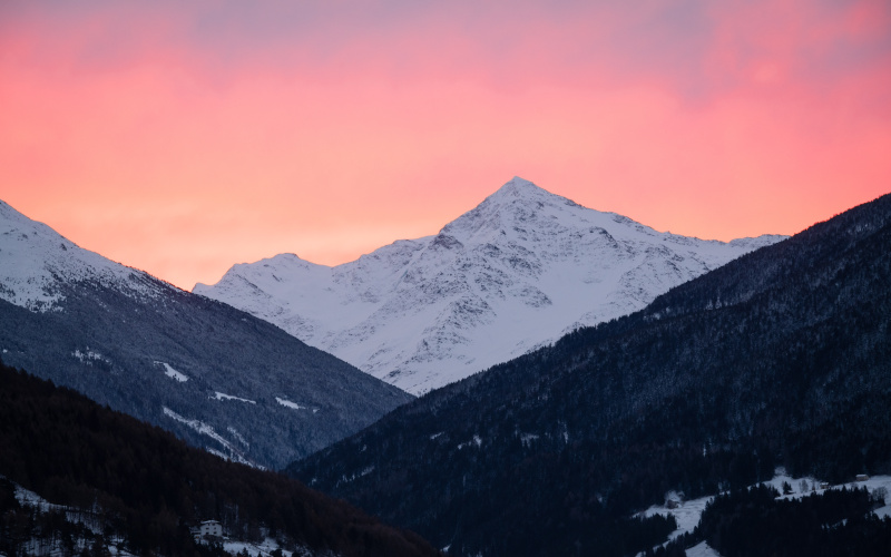 skiing holidays in santa caterina