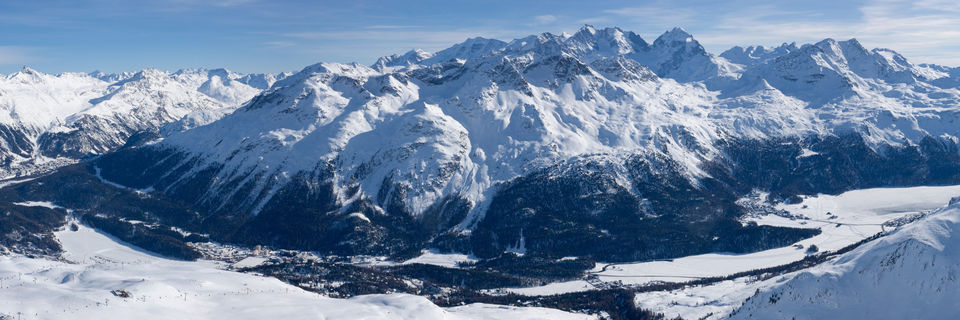 pontresina skiing with views over lake champfer