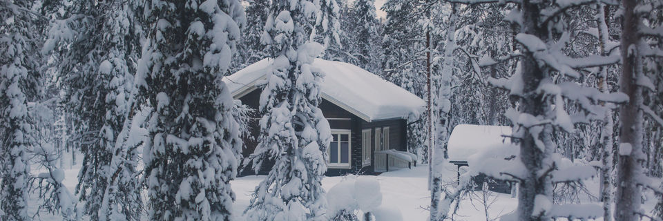 snow covered cabin in hemsedal norway