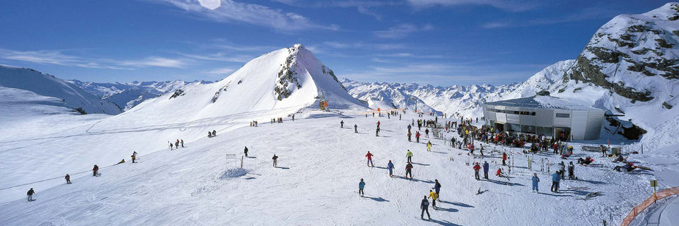 neustify ski resort and stubai glacier