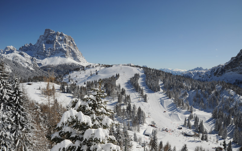 ski holidays in alleghe, dolomites, ski civetta