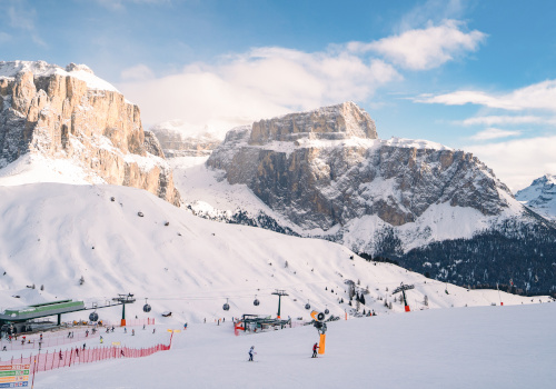 campitello di fassa ski schools