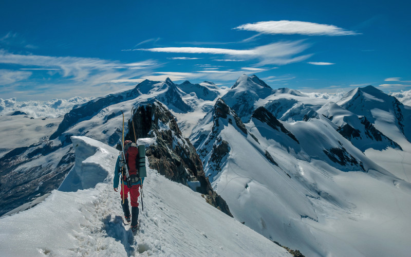 cervinia off-piste ski tour on monte breithorn 