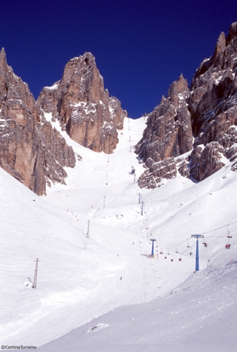 Large photo of Cortina