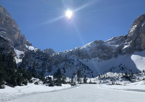 corvara ski schools