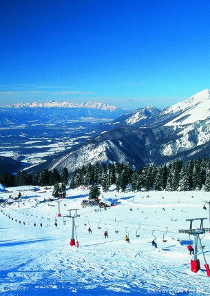 skiing in krvavec ski resort in slovenia