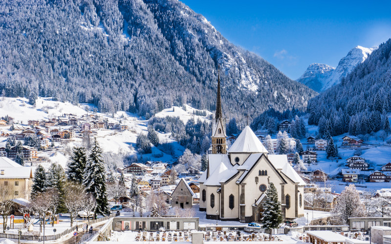 moena ski resort dolomites italy