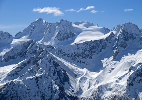 passo tonale ski schools
