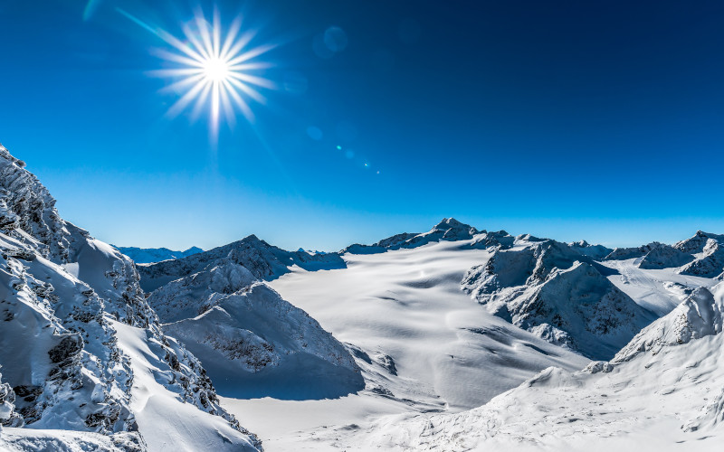 early season ski lessons on the tiefenbach glacier