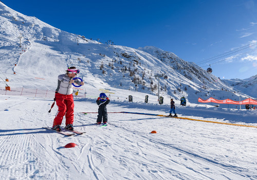 tignes ski schools