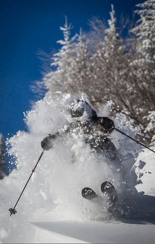 off-piste skiing at tremblant ski resort