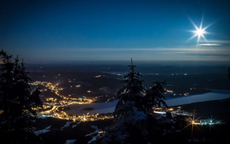 tremblant ski resort at night, quebec