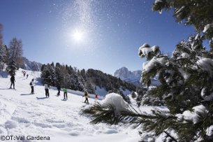 ski holidays in ortisei - dolomites, skiing in ortisei, col raiser