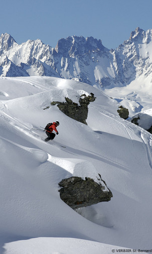 skiing in veysonnaz