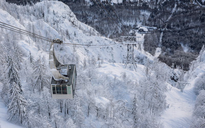 julian alps, ski holidays in vogel