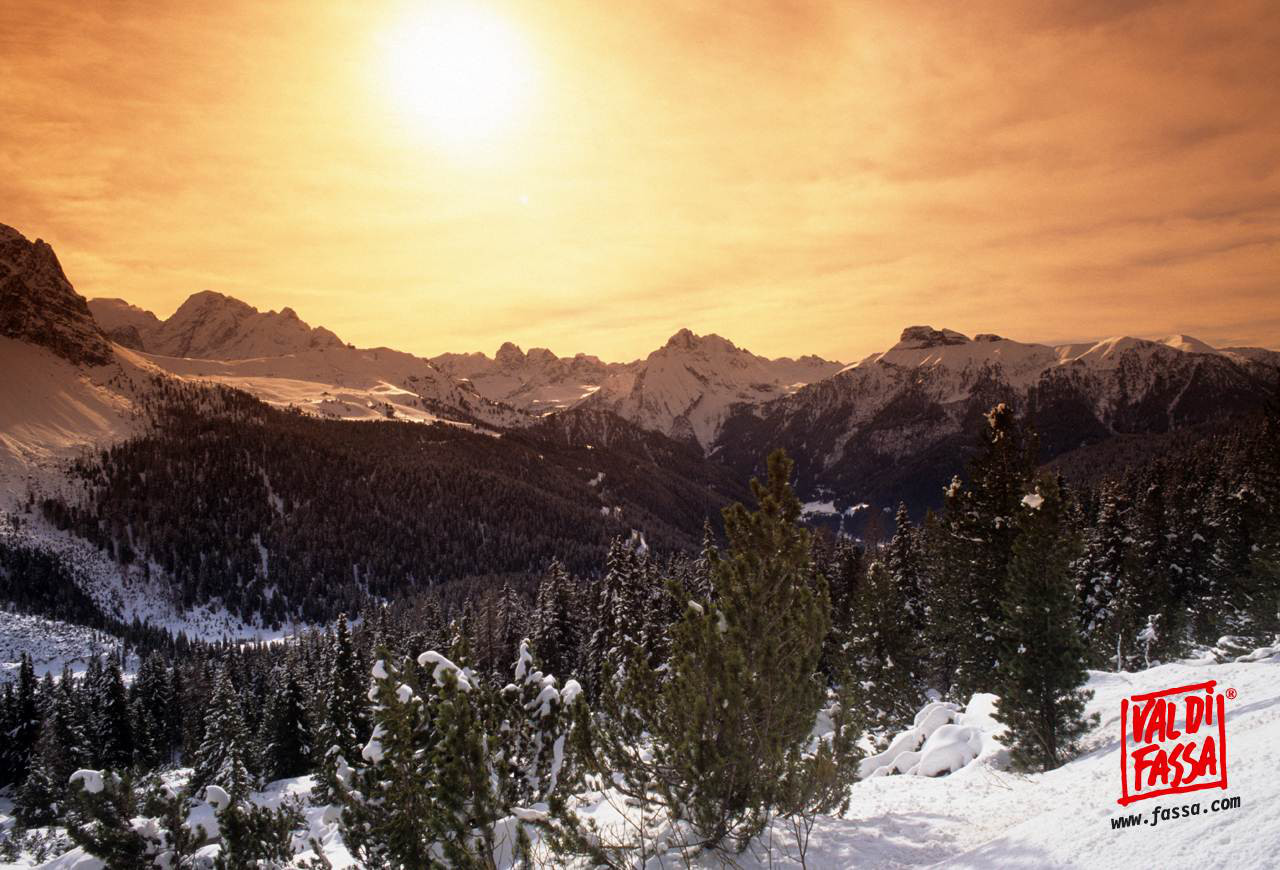 val di fassa ski holidays