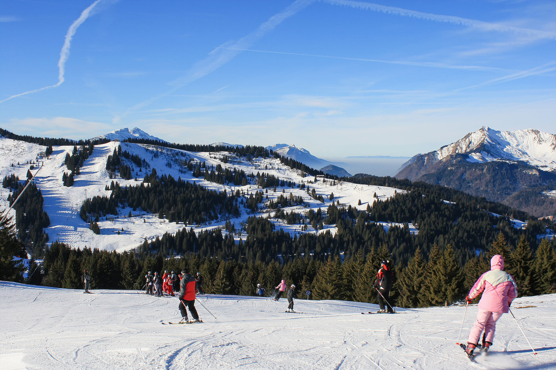 group of skiers on a sunny day in morzine
