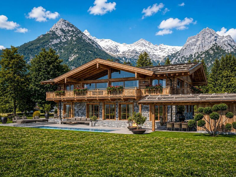 #AS030 Accommodation in Val Gardena-Ortisei
