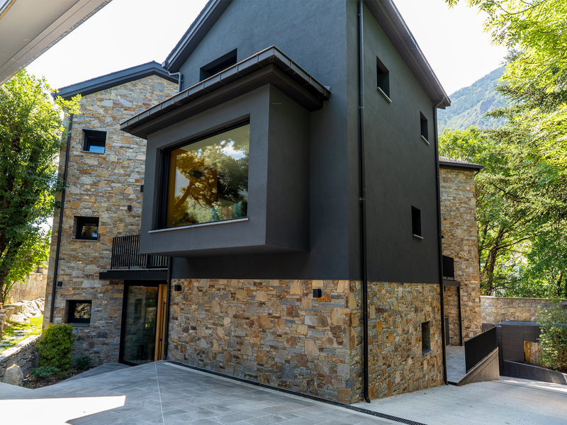 Villa Prestige Accommodation in Andorra-La-Vella