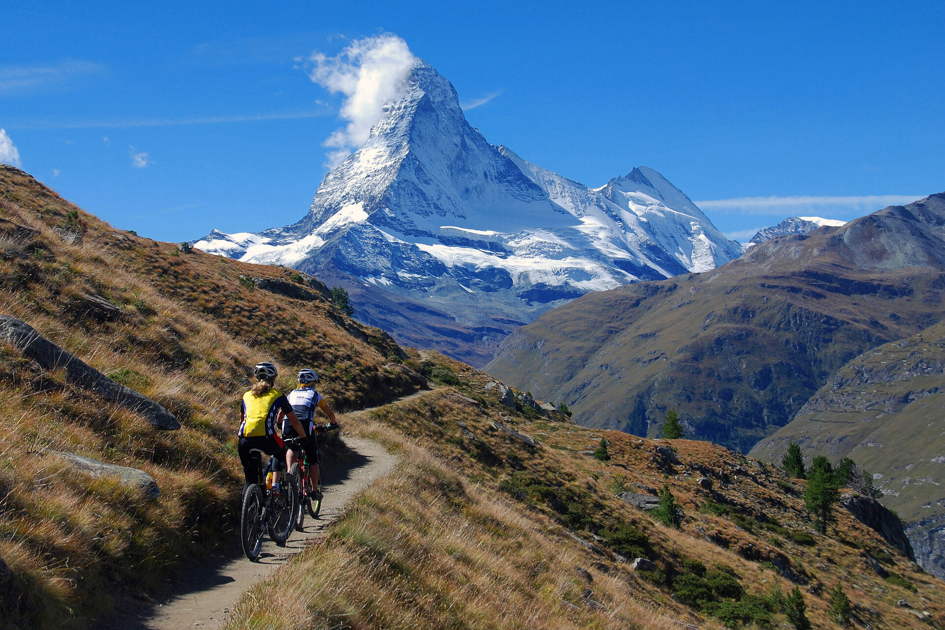 mountain biking in cervinia