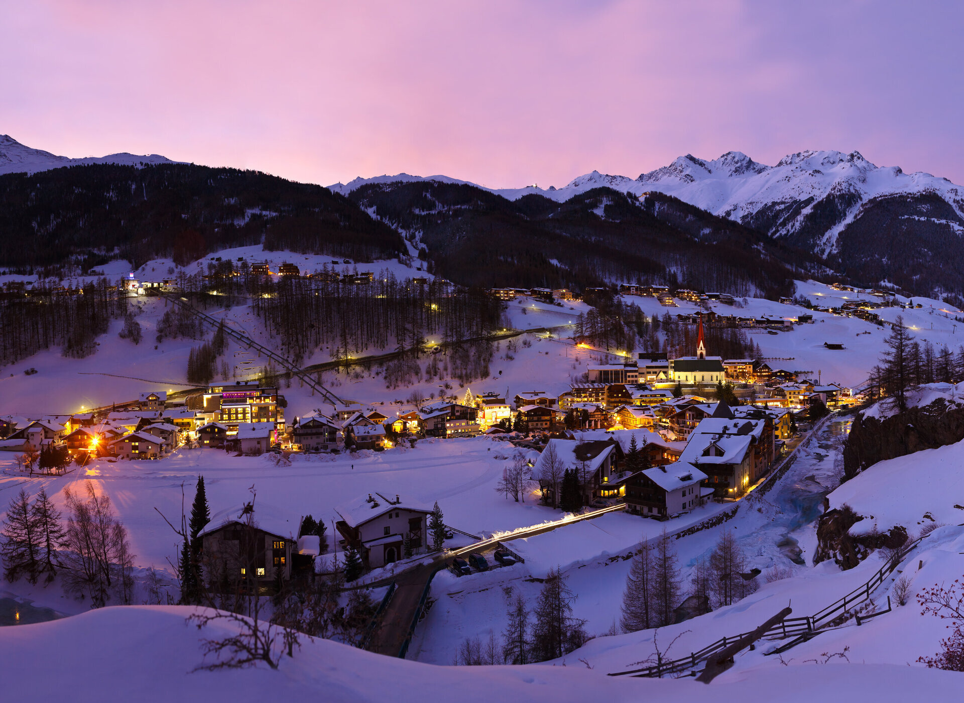 solden at night in the oztal vally