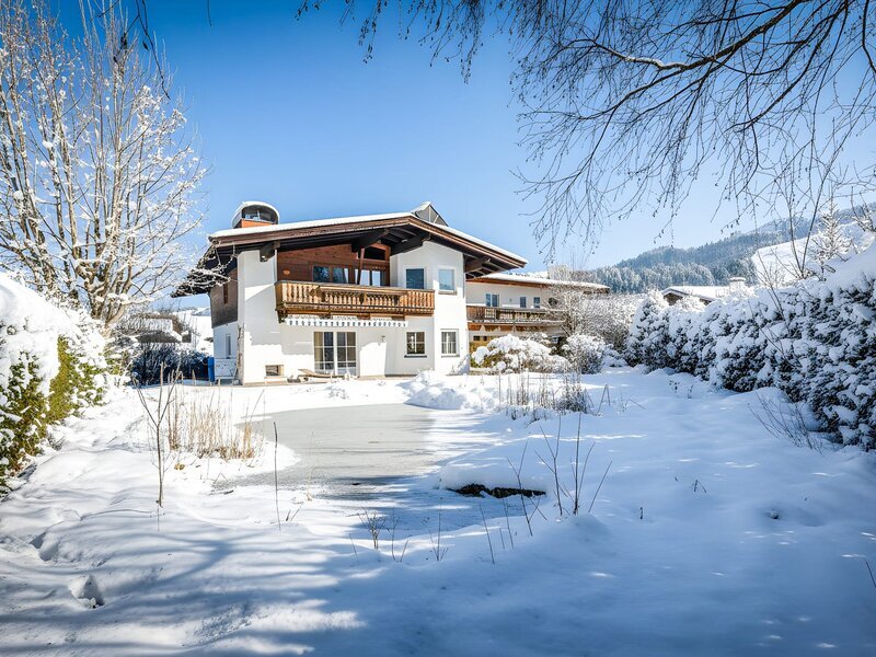 #AC676 Accommodation in Kirchberg