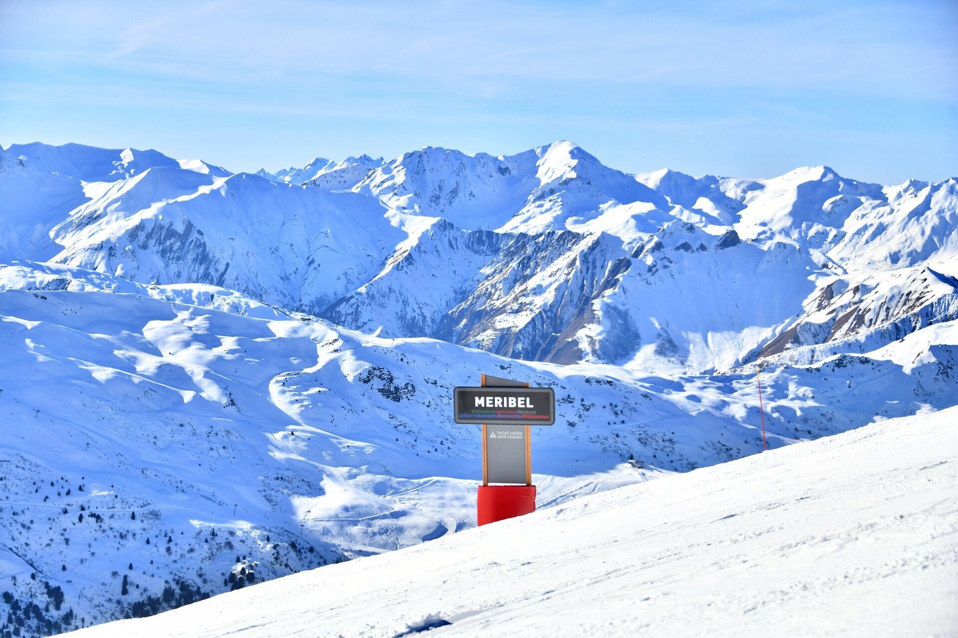 pistes around meribel